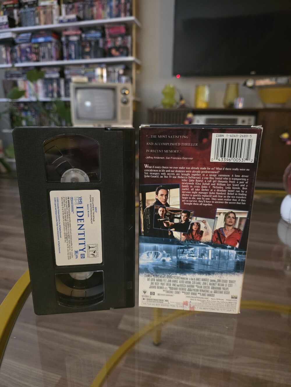 Identity - VHS - Picture 2 of 2